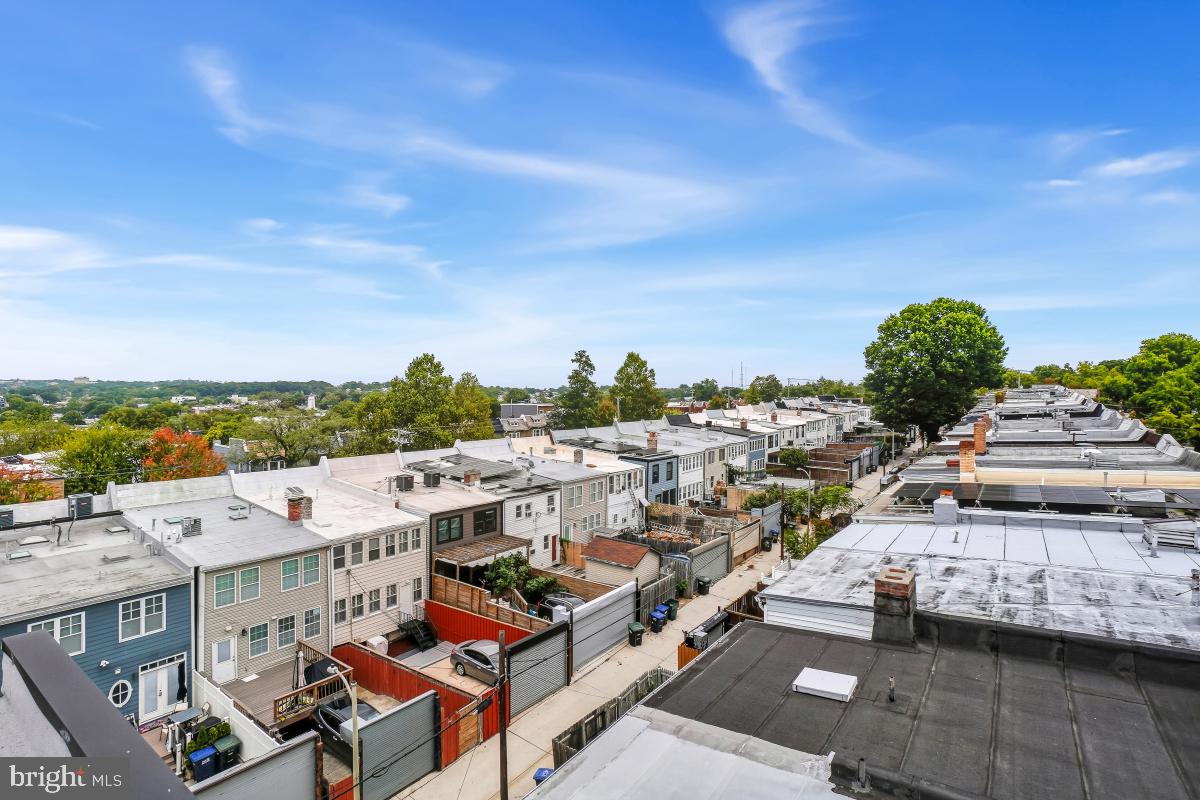 461 DELAFIELD PLACE NW