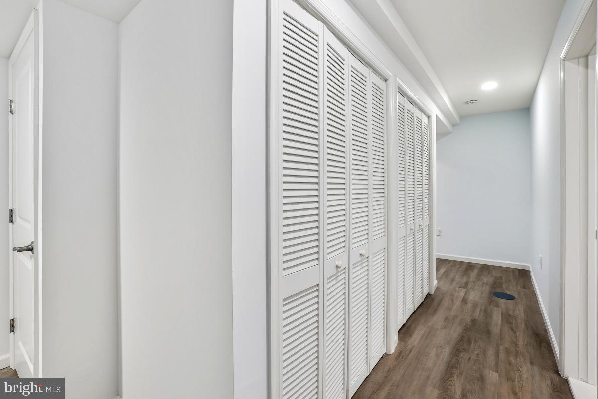 461 DELAFIELD PLACE NW