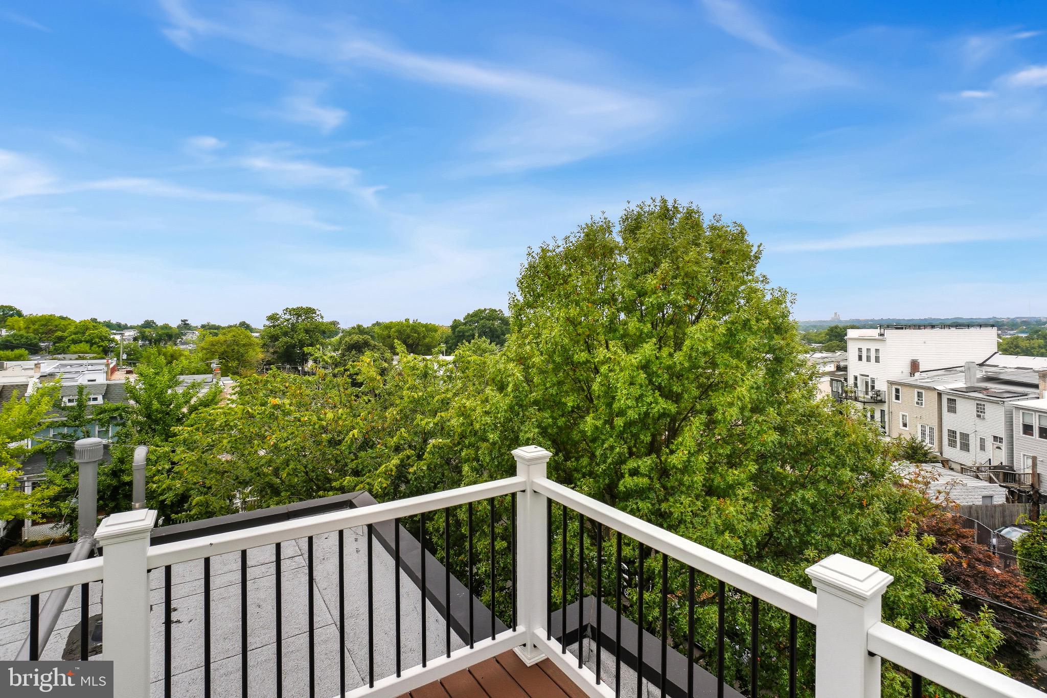 461 DELAFIELD PLACE NW