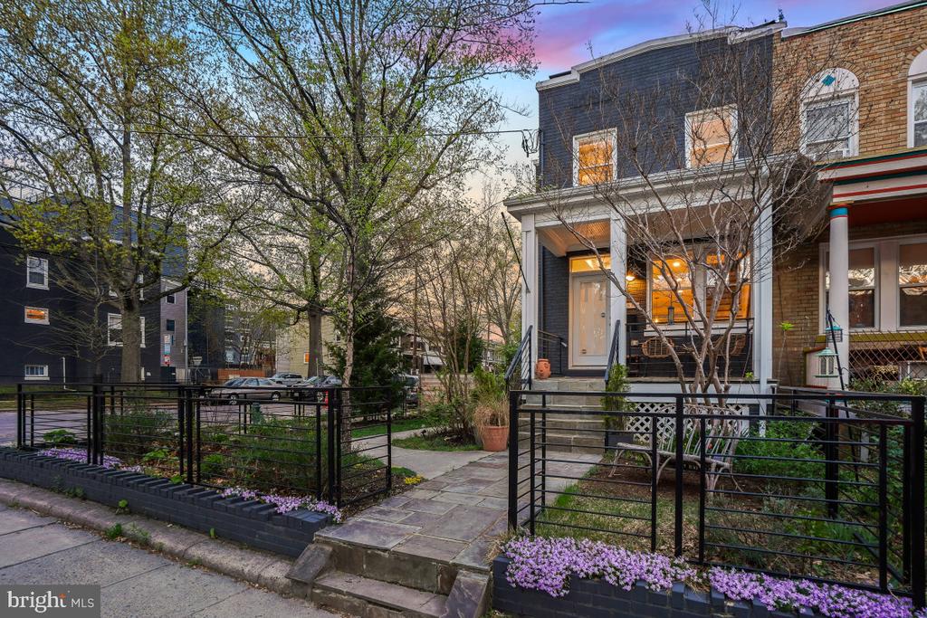 5337 5TH STREET NW