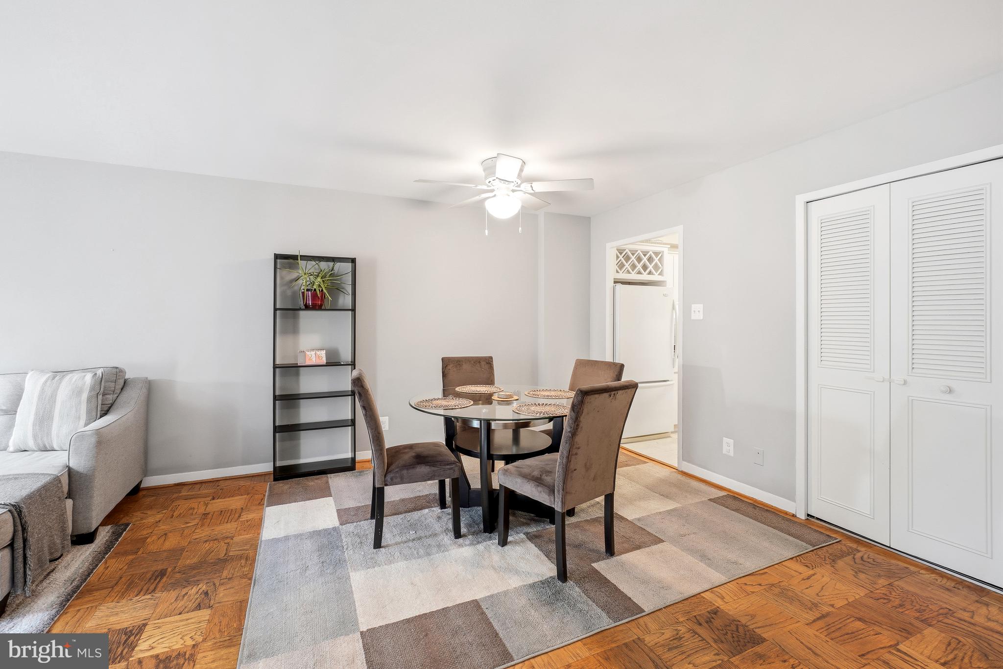 5406 CONNECTICUT AVENUE NW 401