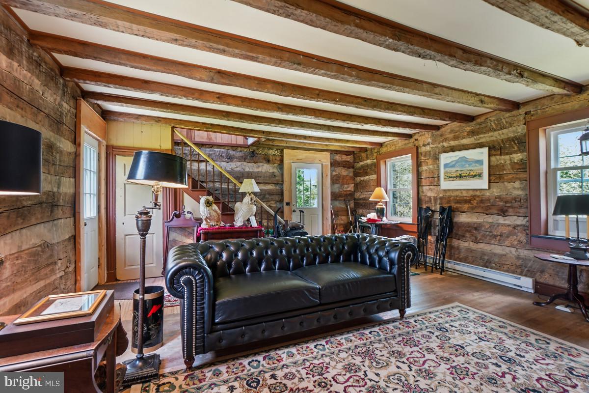 1420 DAISY ROAD