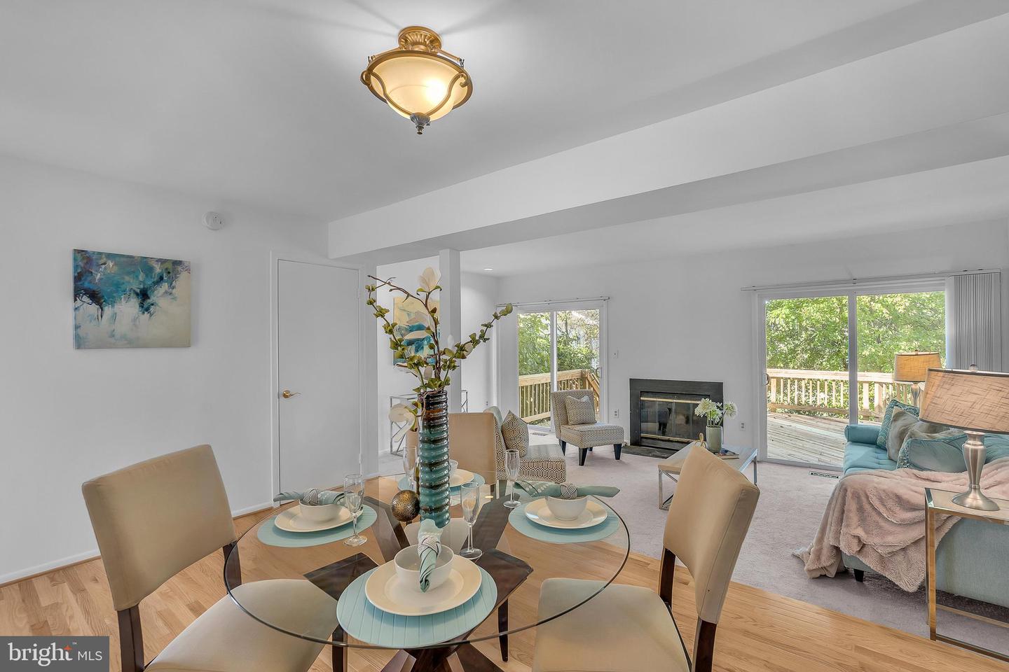 2938 Schoolhouse Cir