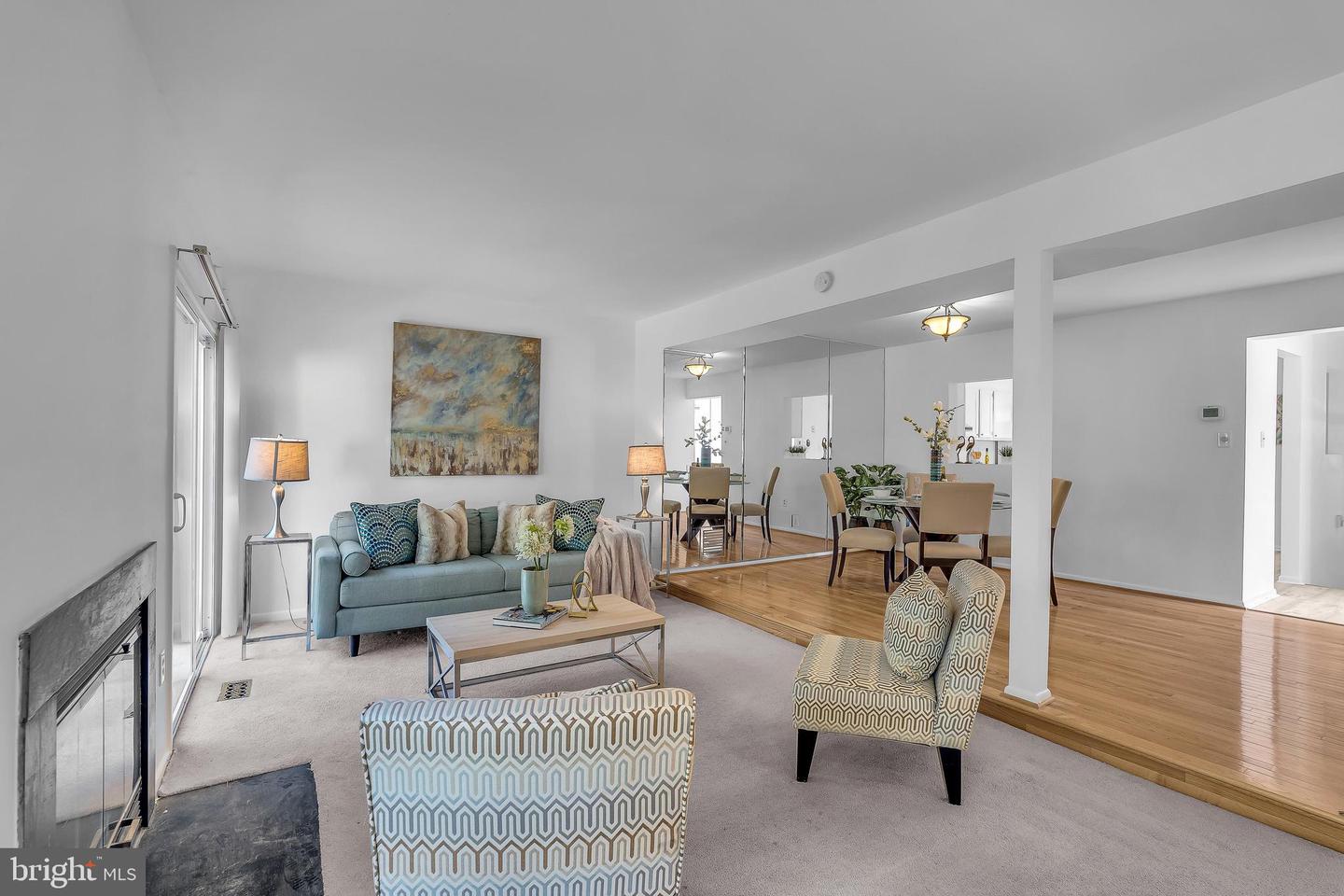 2938 Schoolhouse Cir