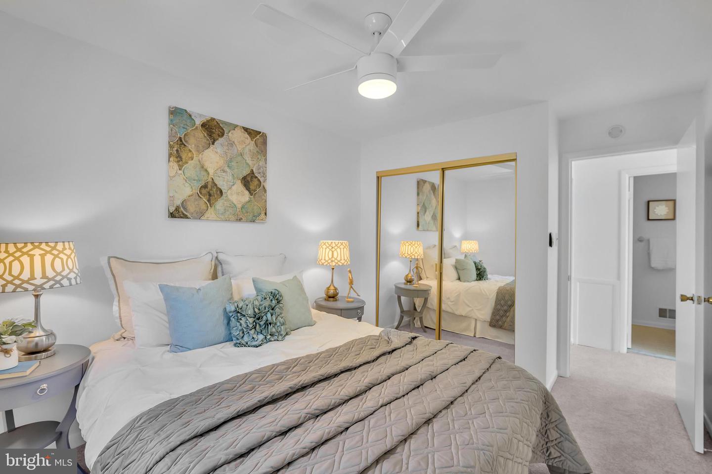 2938 Schoolhouse Cir