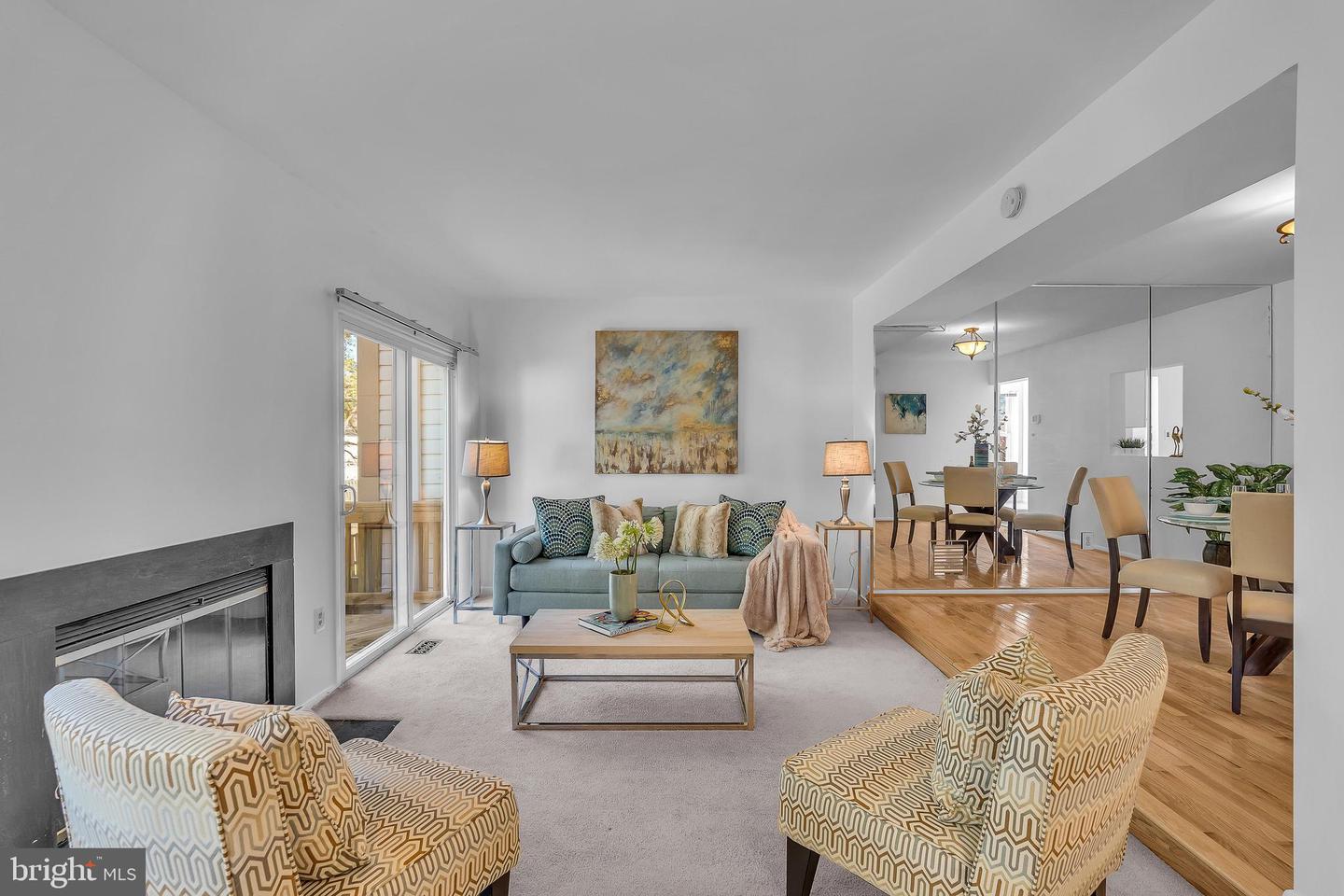 2938 Schoolhouse Cir