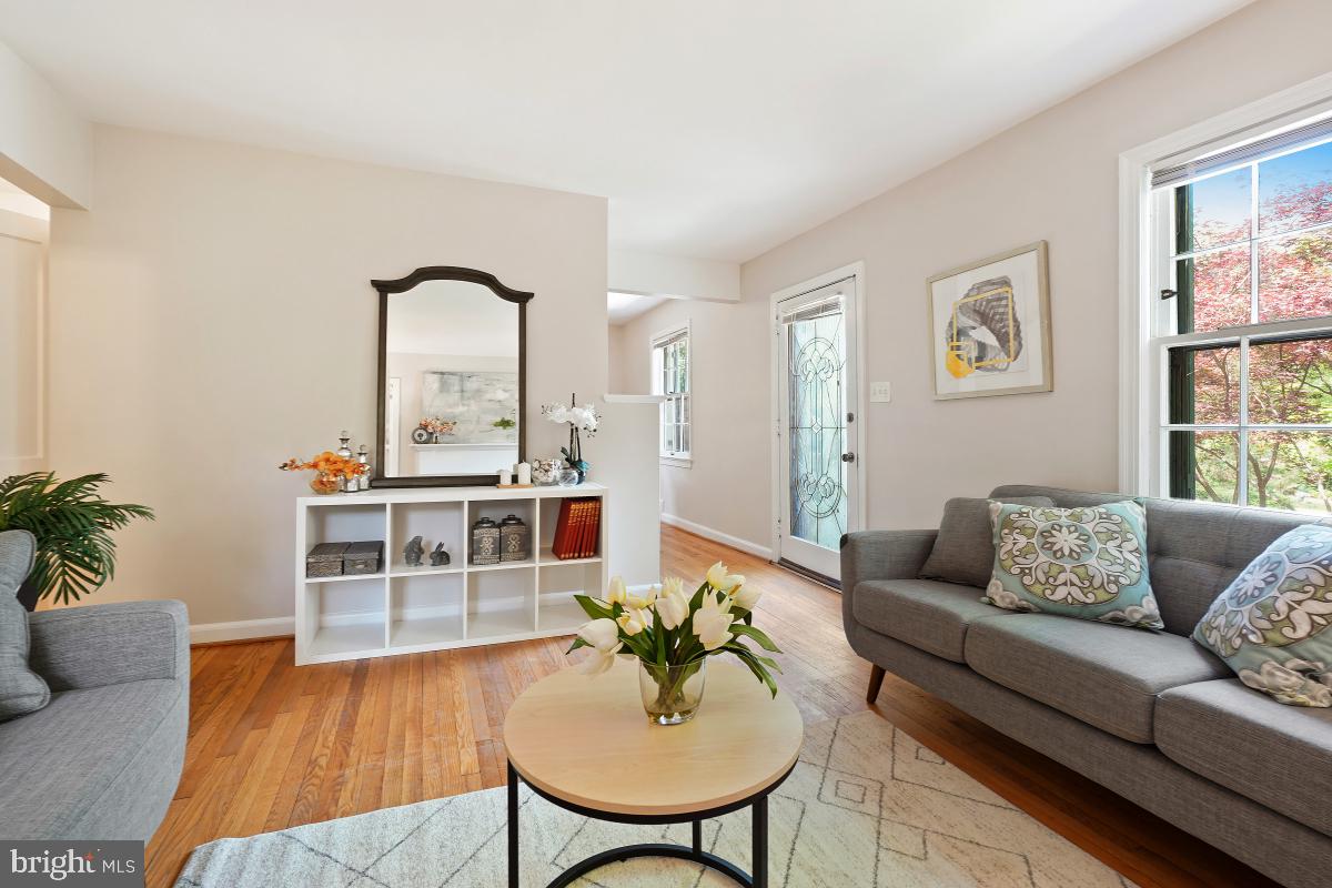 106 Philadelphia Ave