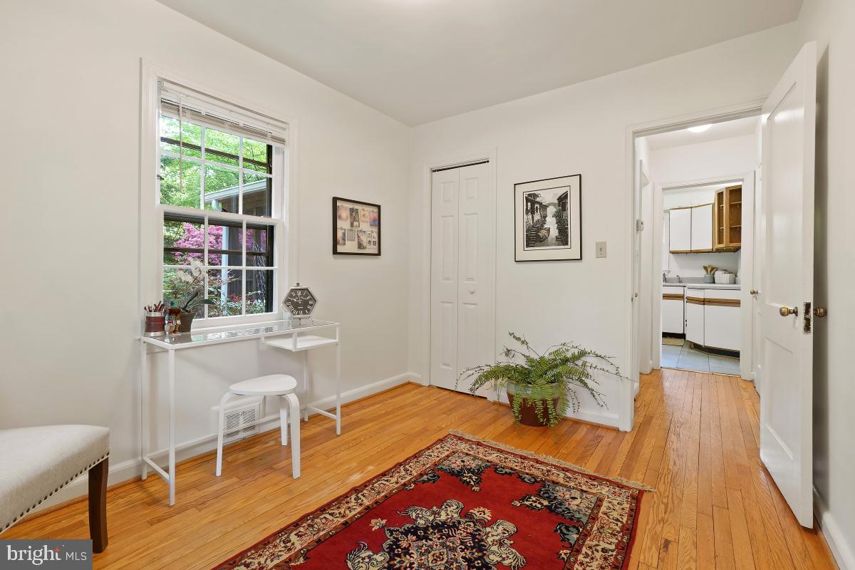 106 Philadelphia Ave