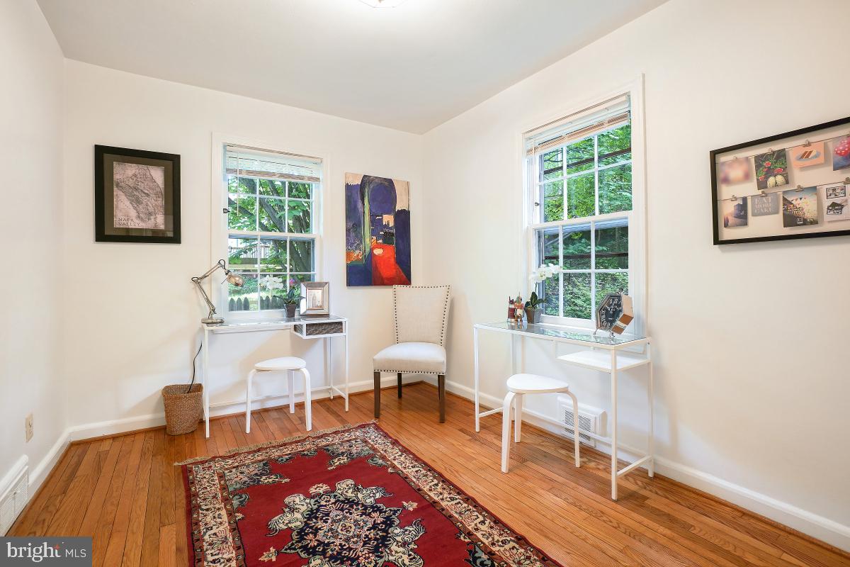 106 Philadelphia Ave