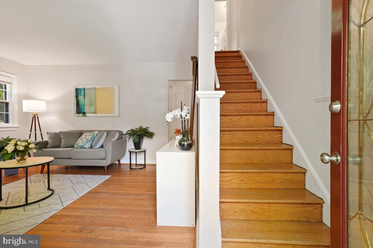 106 Philadelphia Ave