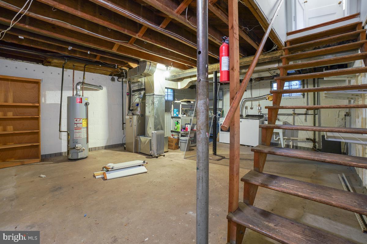 106 Philadelphia Ave