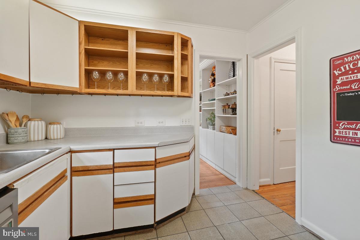 106 Philadelphia Ave