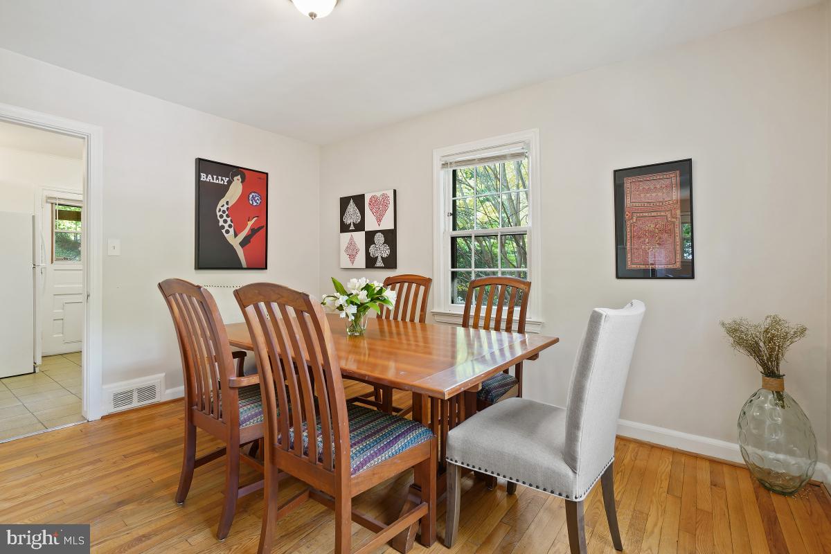 106 Philadelphia Ave