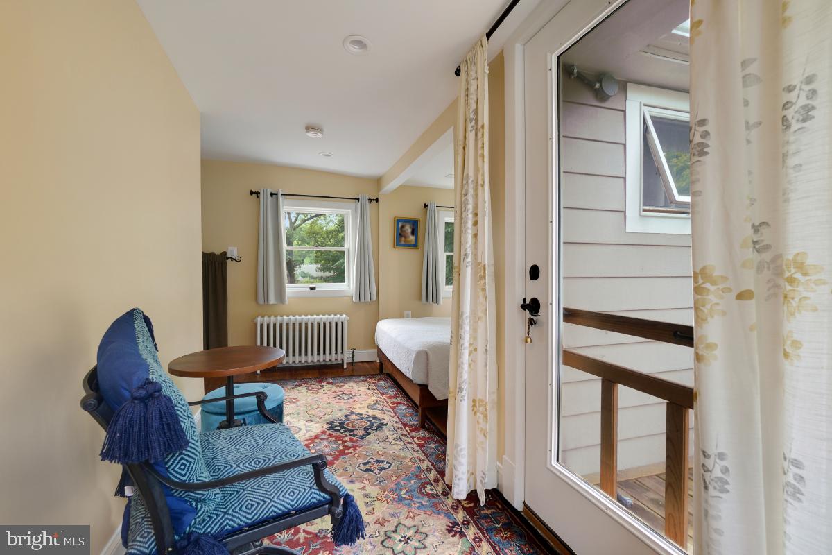 6710 Westmoreland Ave