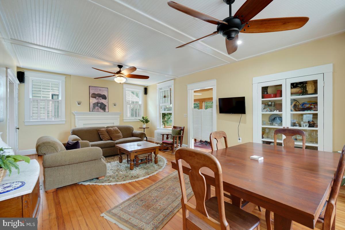 6710 Westmoreland Ave