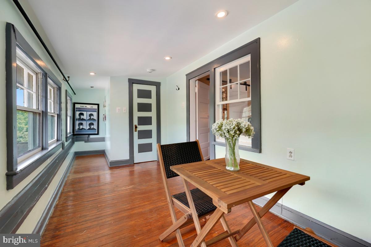 6710 Westmoreland Ave