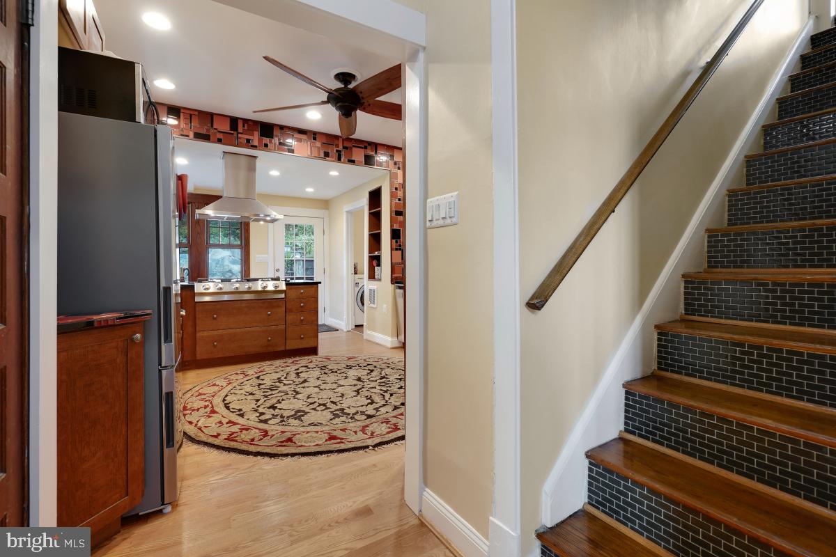 6710 Westmoreland Ave