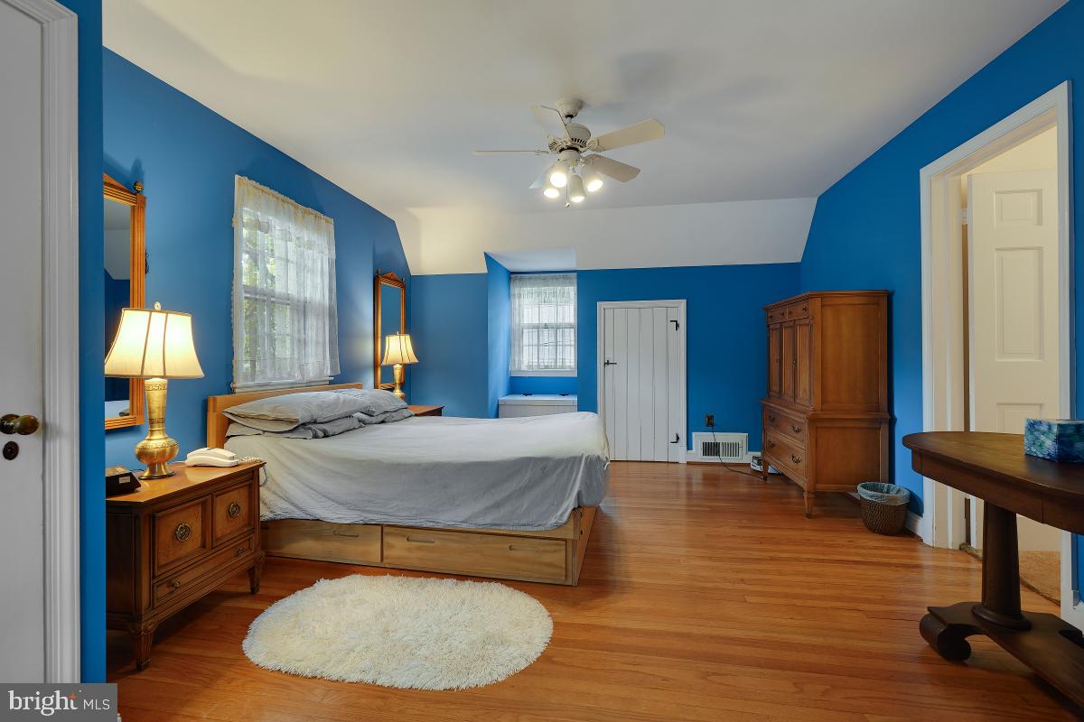 7308 Cedar Ave