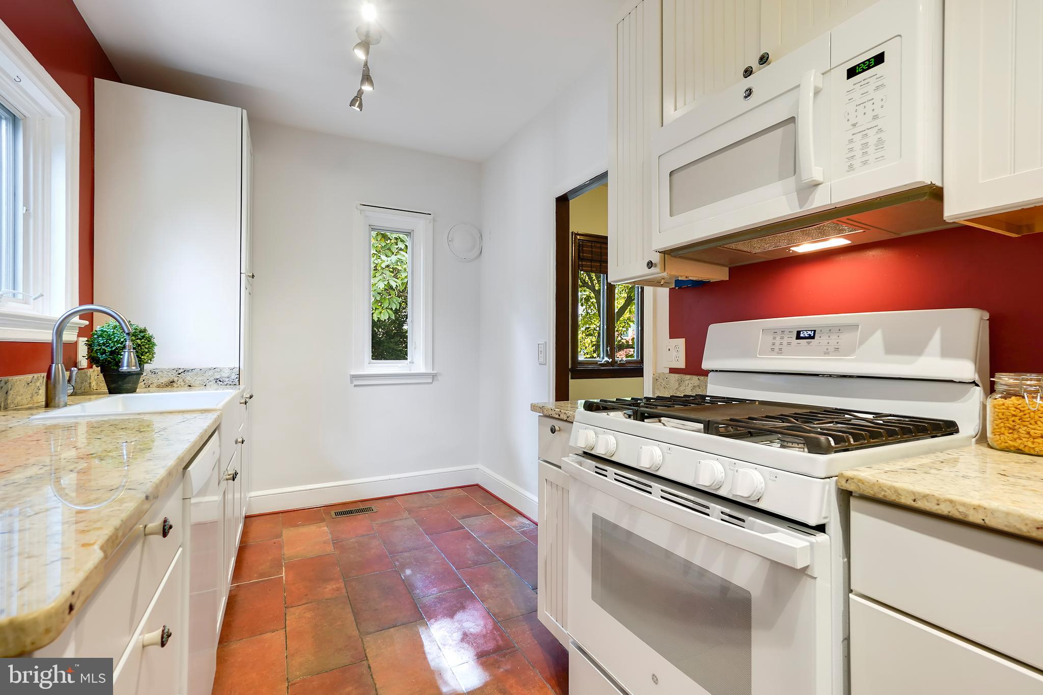 5 Wessex Rd