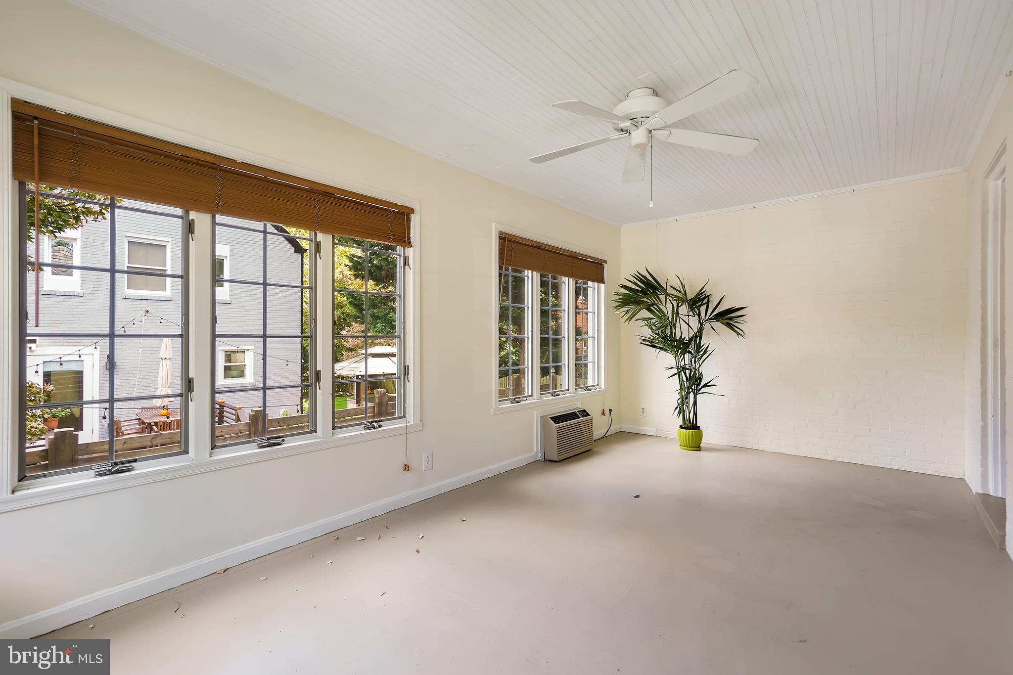 5 Wessex Rd