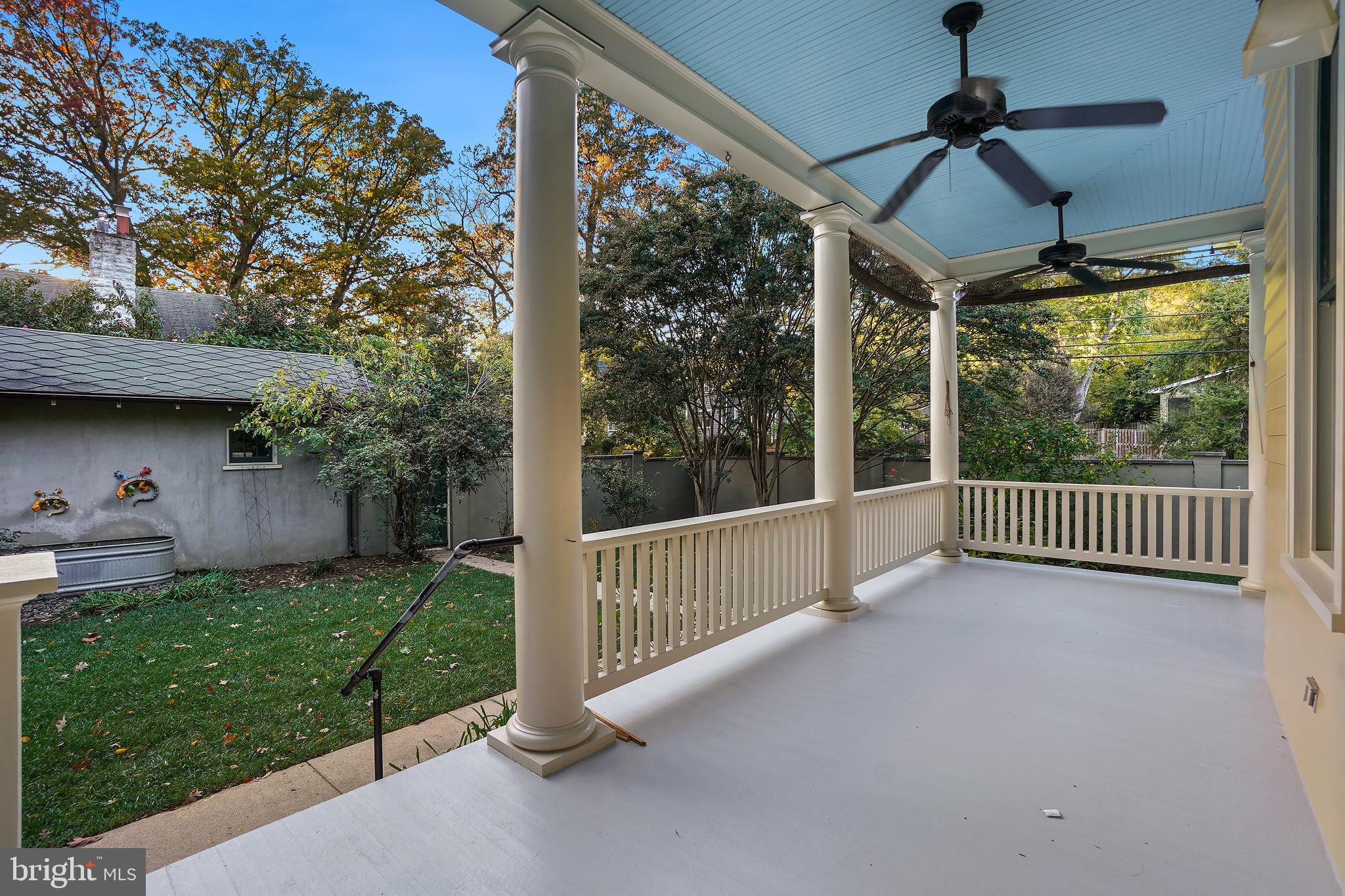 8016 Flower Ave