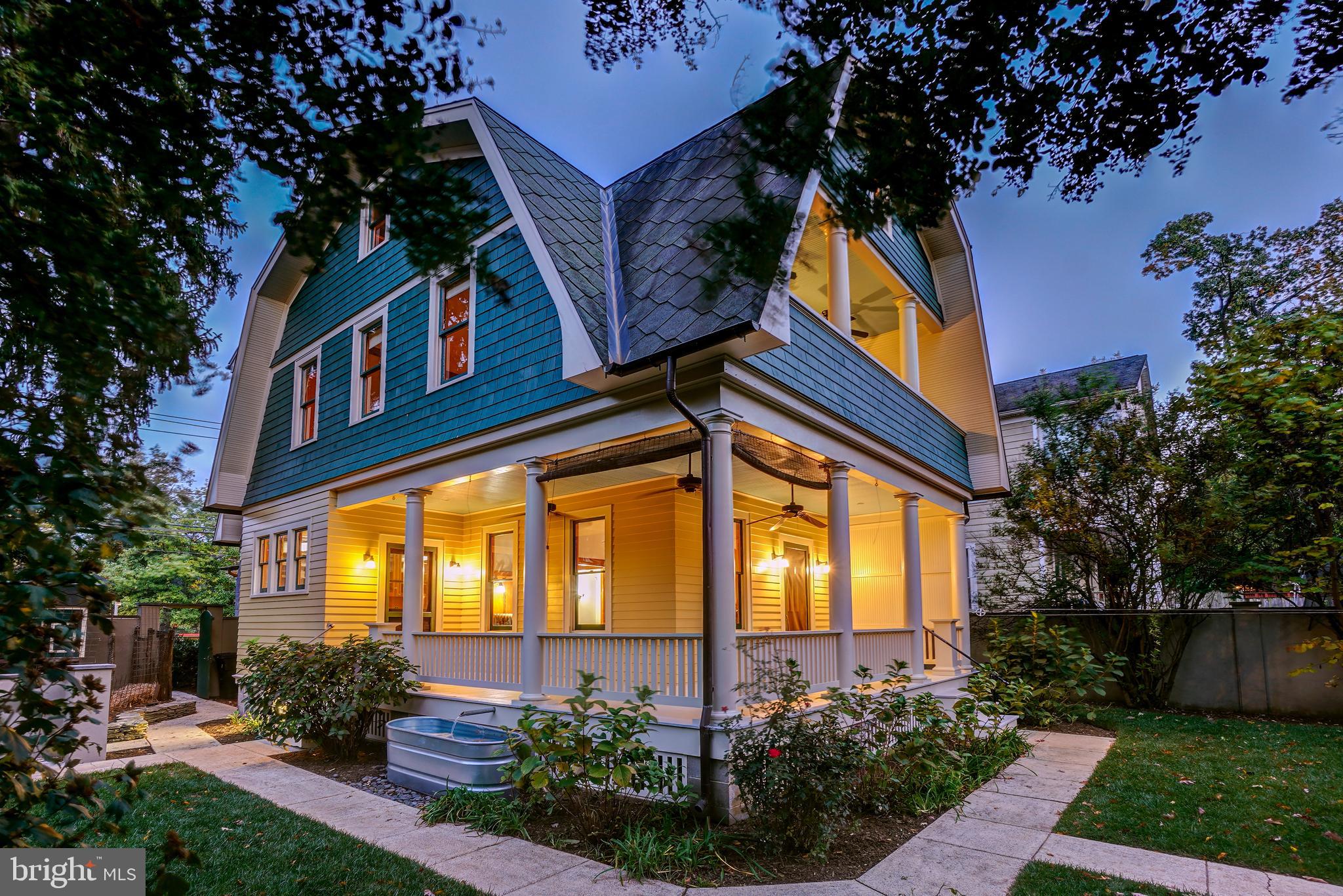 8016 Flower Ave