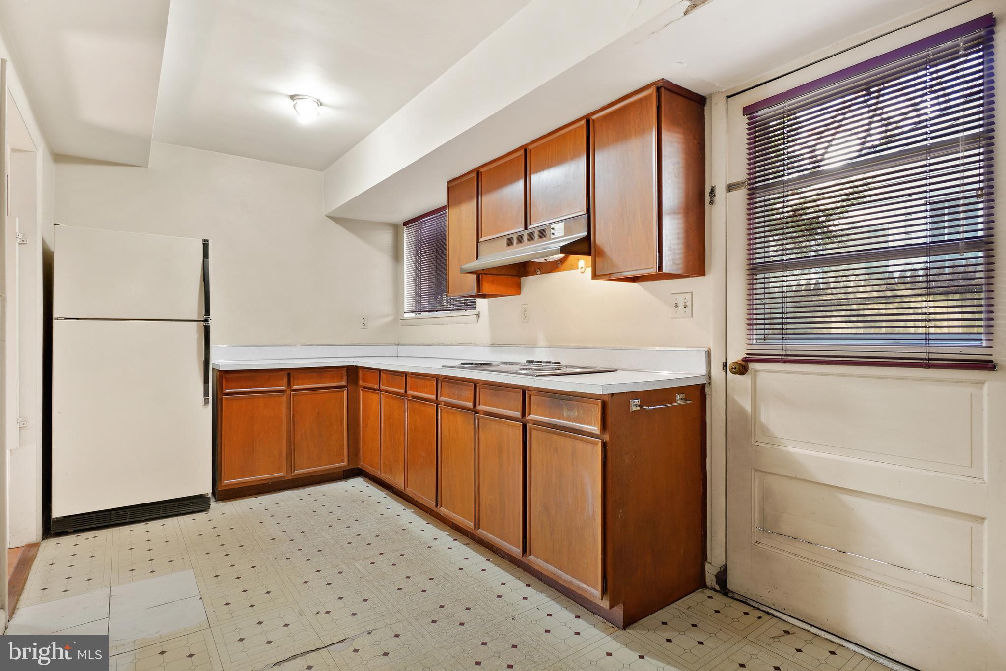 307 Philadelphia Ave