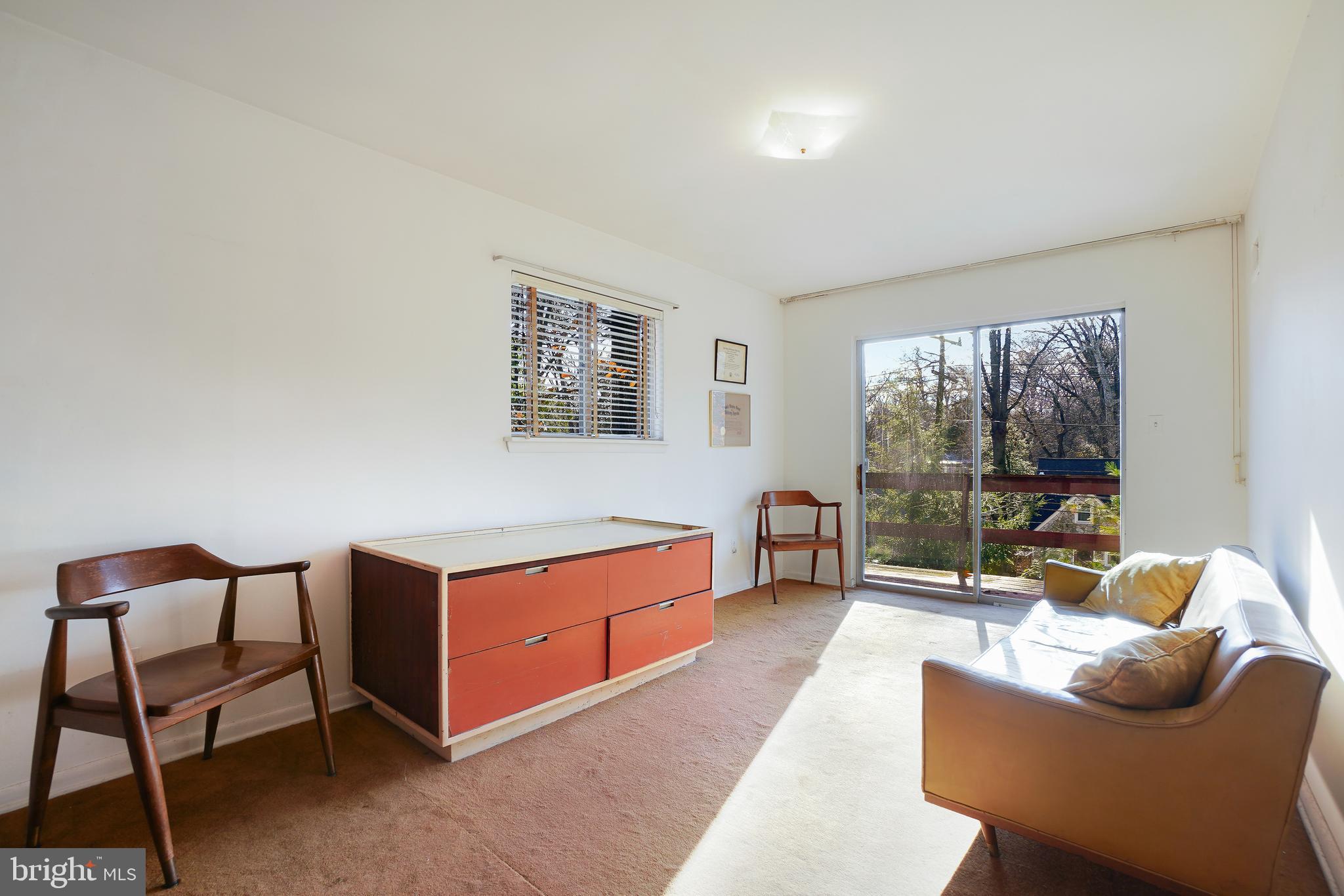 307 Philadelphia Ave