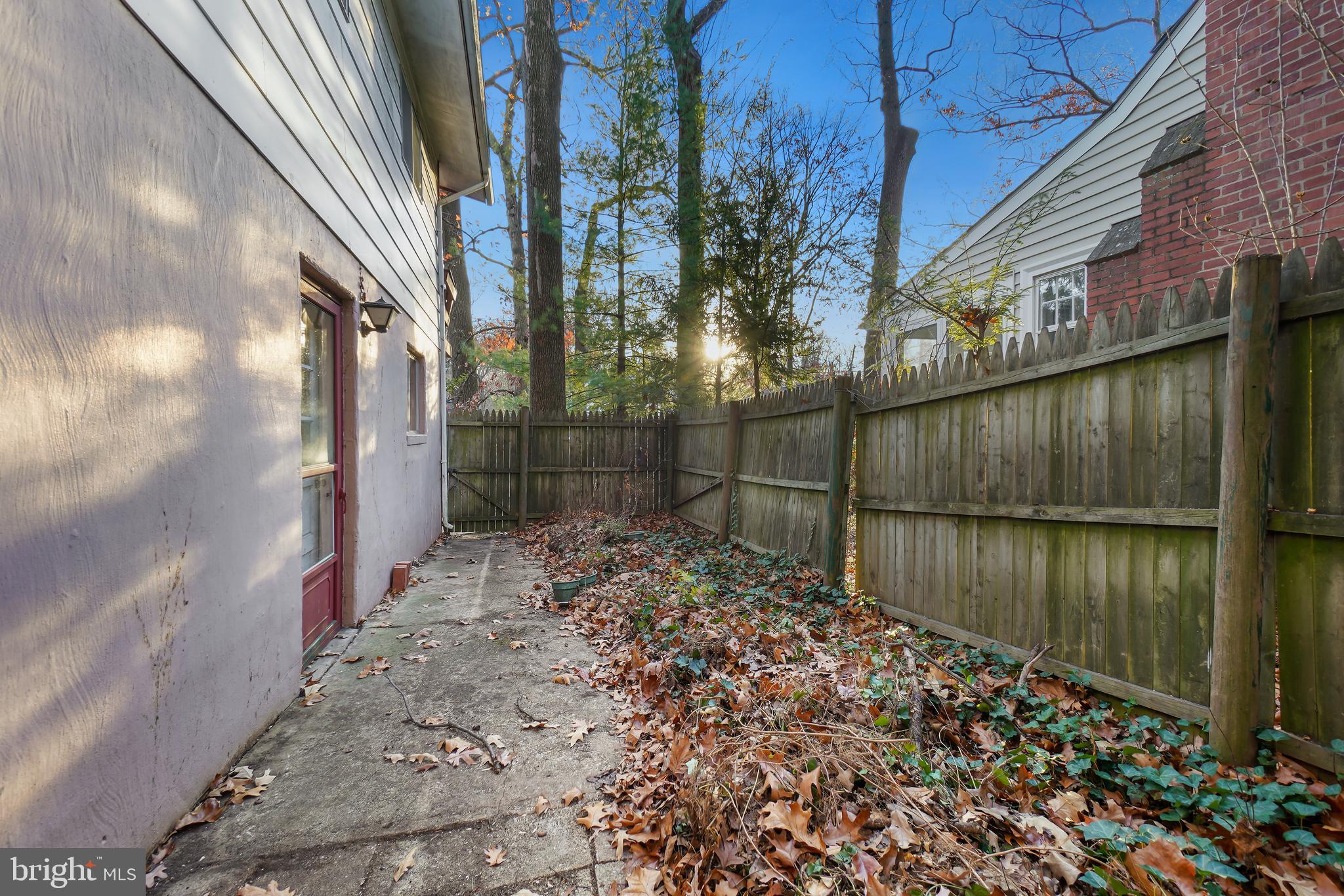 307 Philadelphia Ave