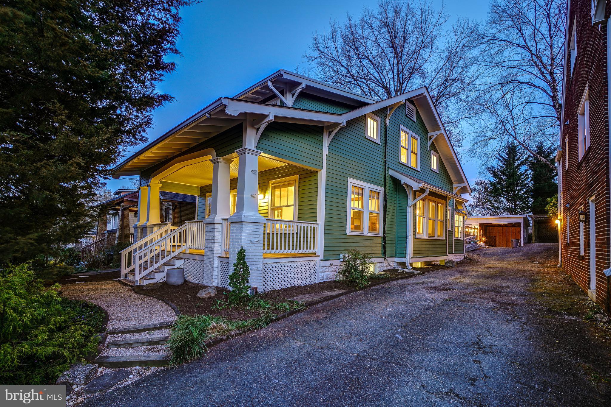 7505 Carroll Ave