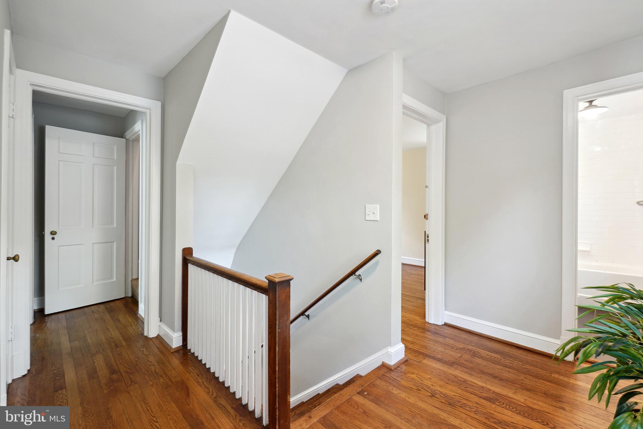 908 Jackson Ave