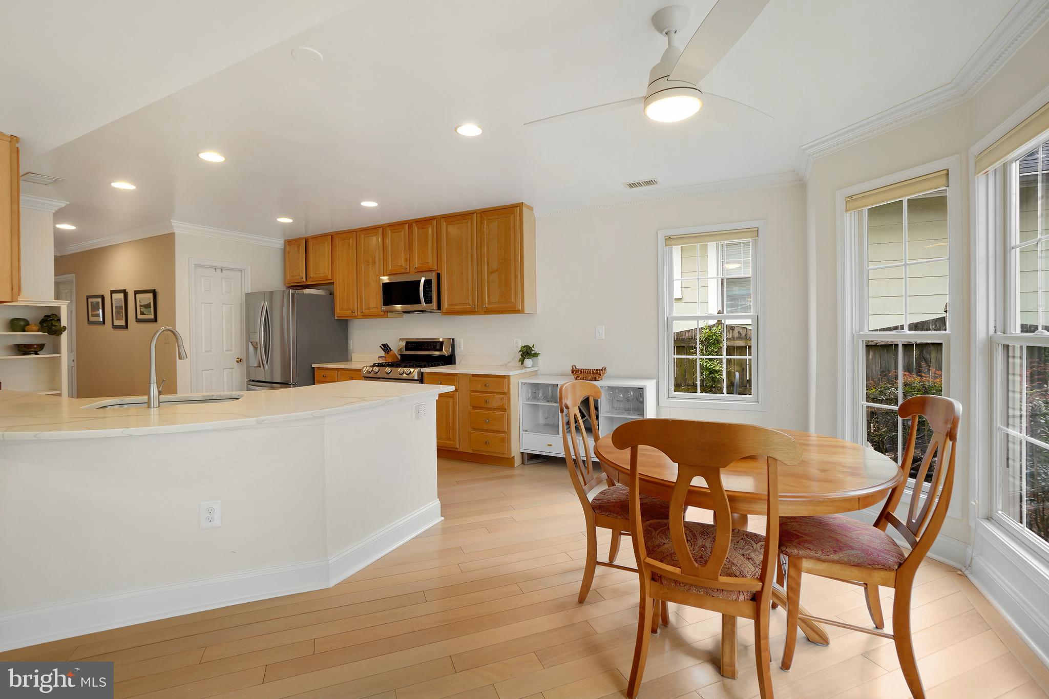 701 Ritchie Ave