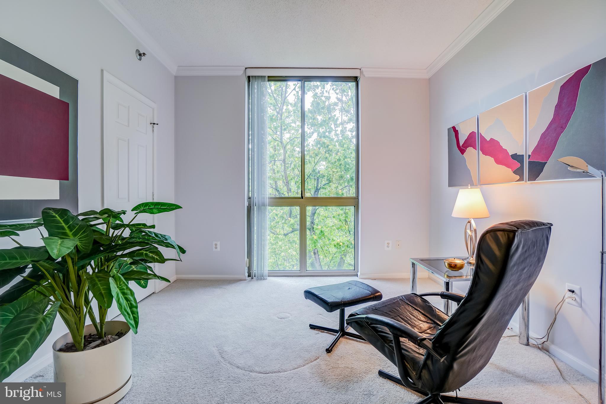 3005 S Leisure World Blvd #817