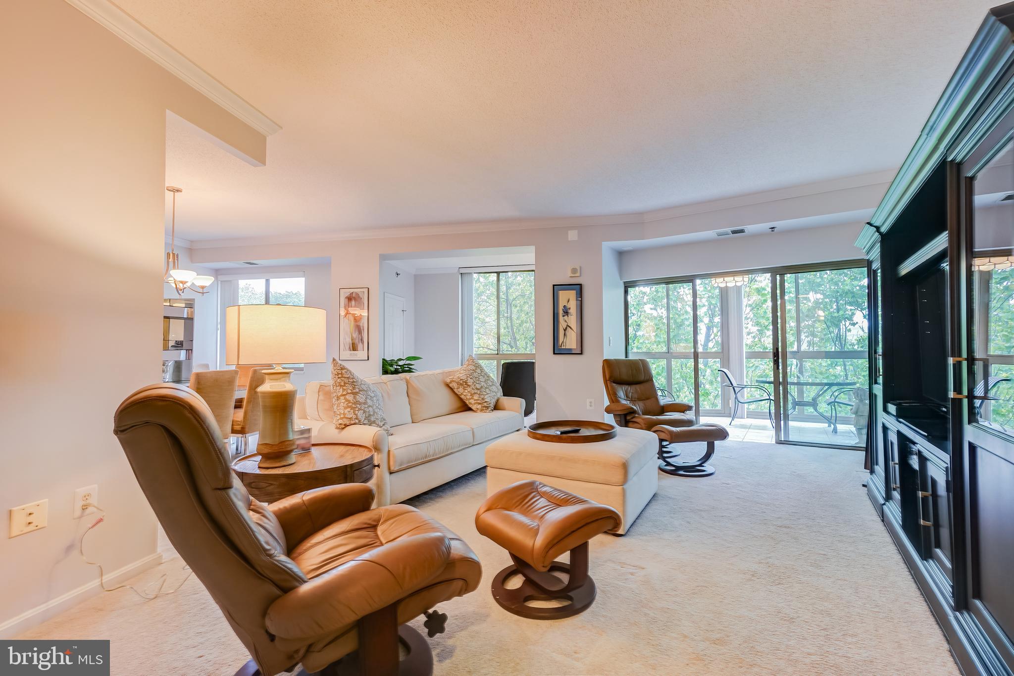 3005 S Leisure World Blvd #817