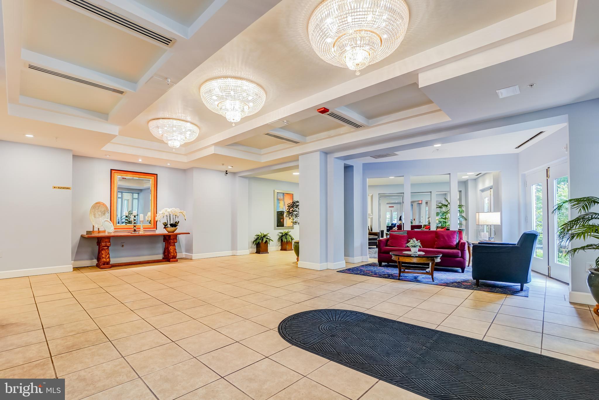 3005 S Leisure World Blvd #817