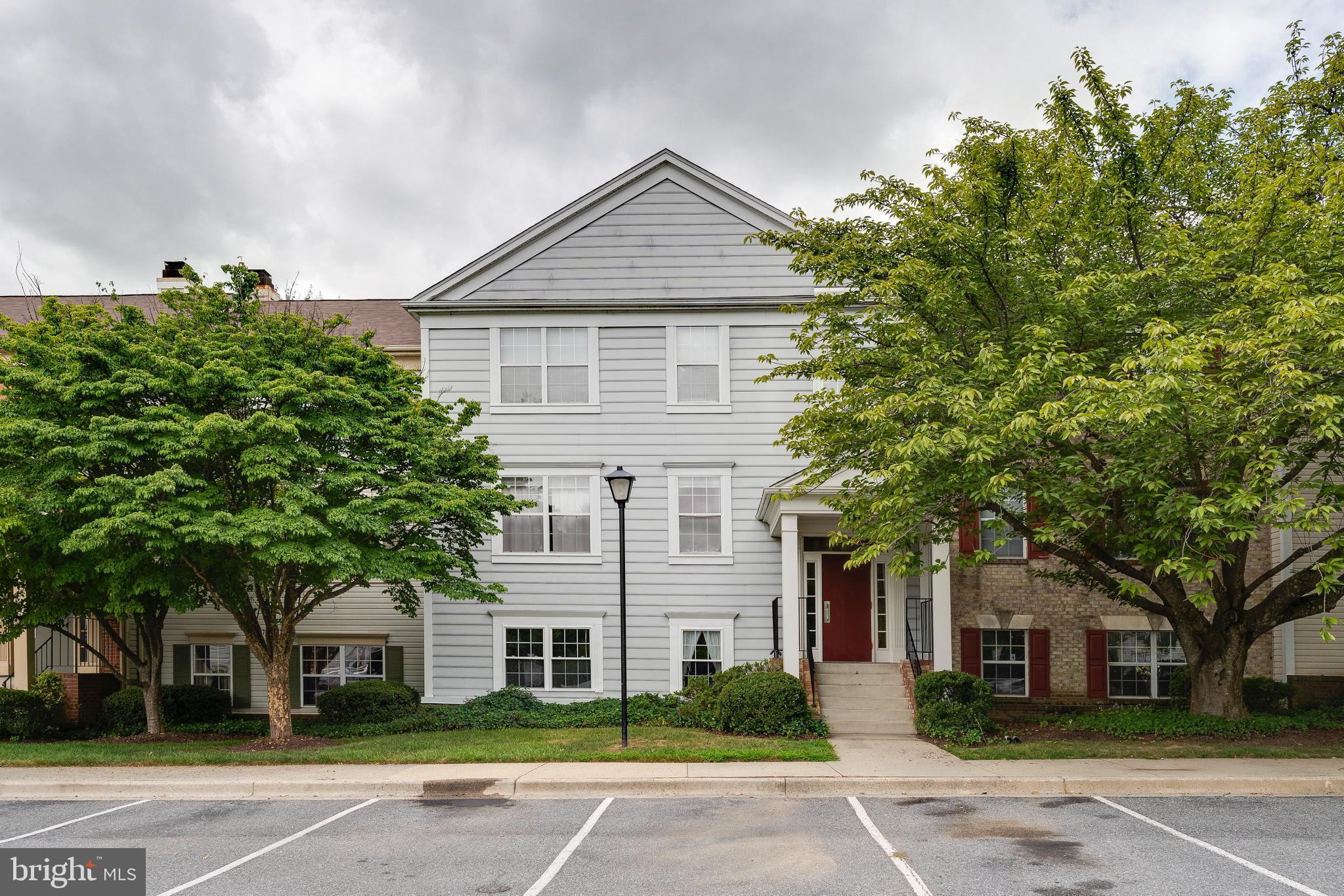 6 Normandy Square Ct #2cb