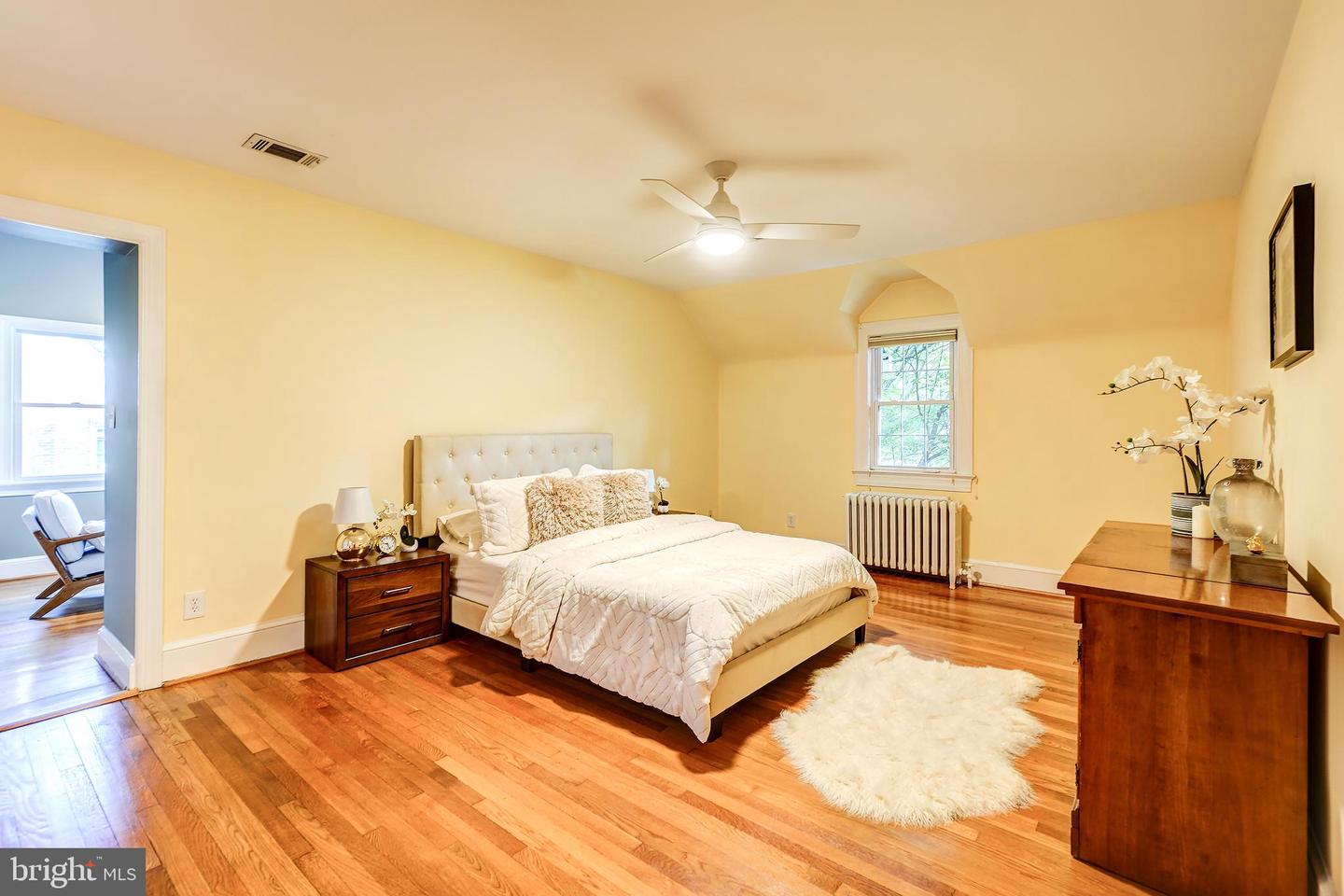 4 Park Valley Rd