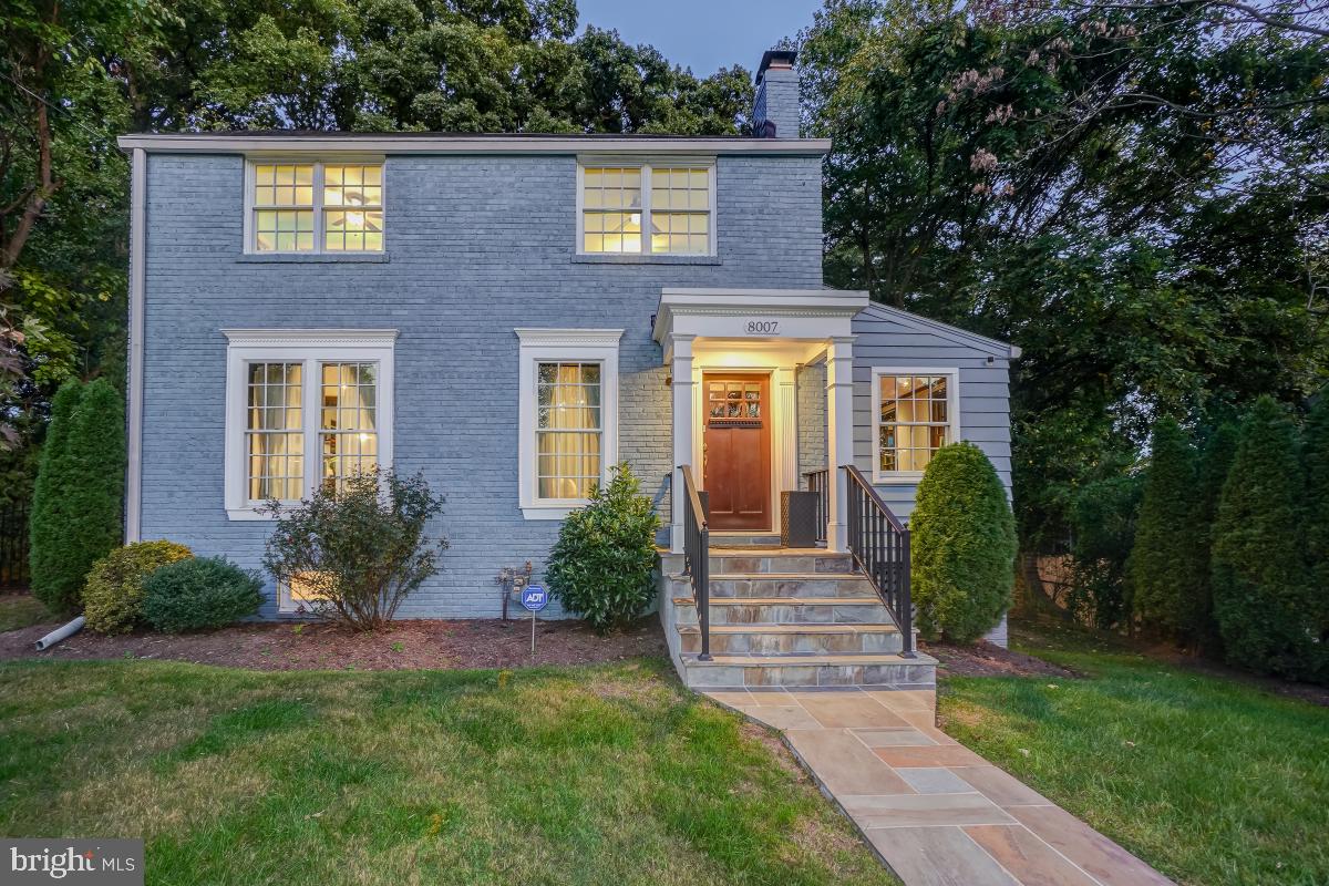8007 Carroll Ave