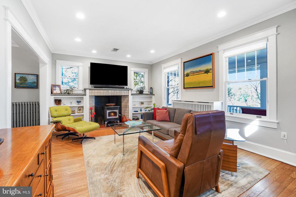 439 Ethan Allen Ave