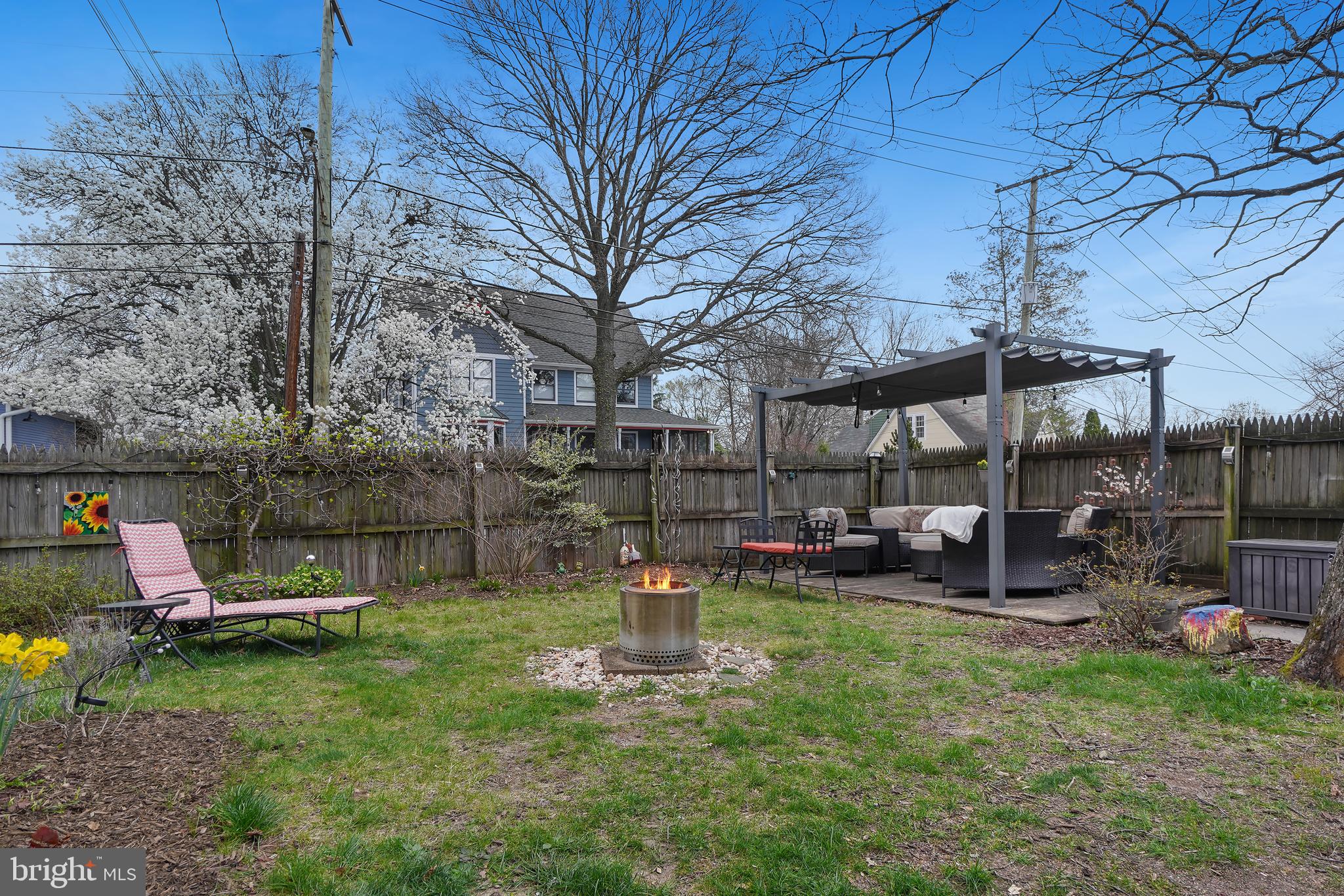 7429 Carroll Ave