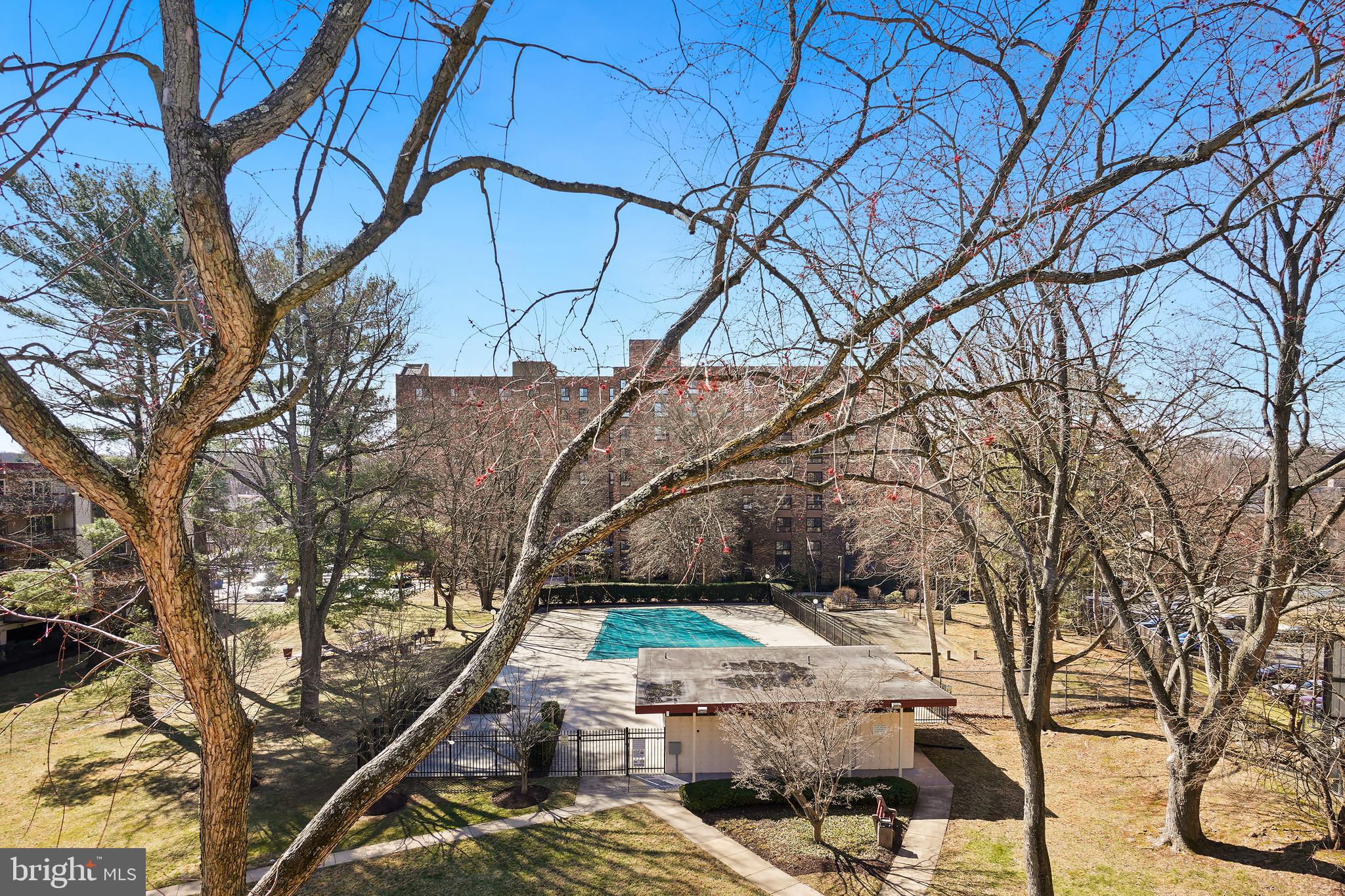 7420 Lakeview Dr #408w