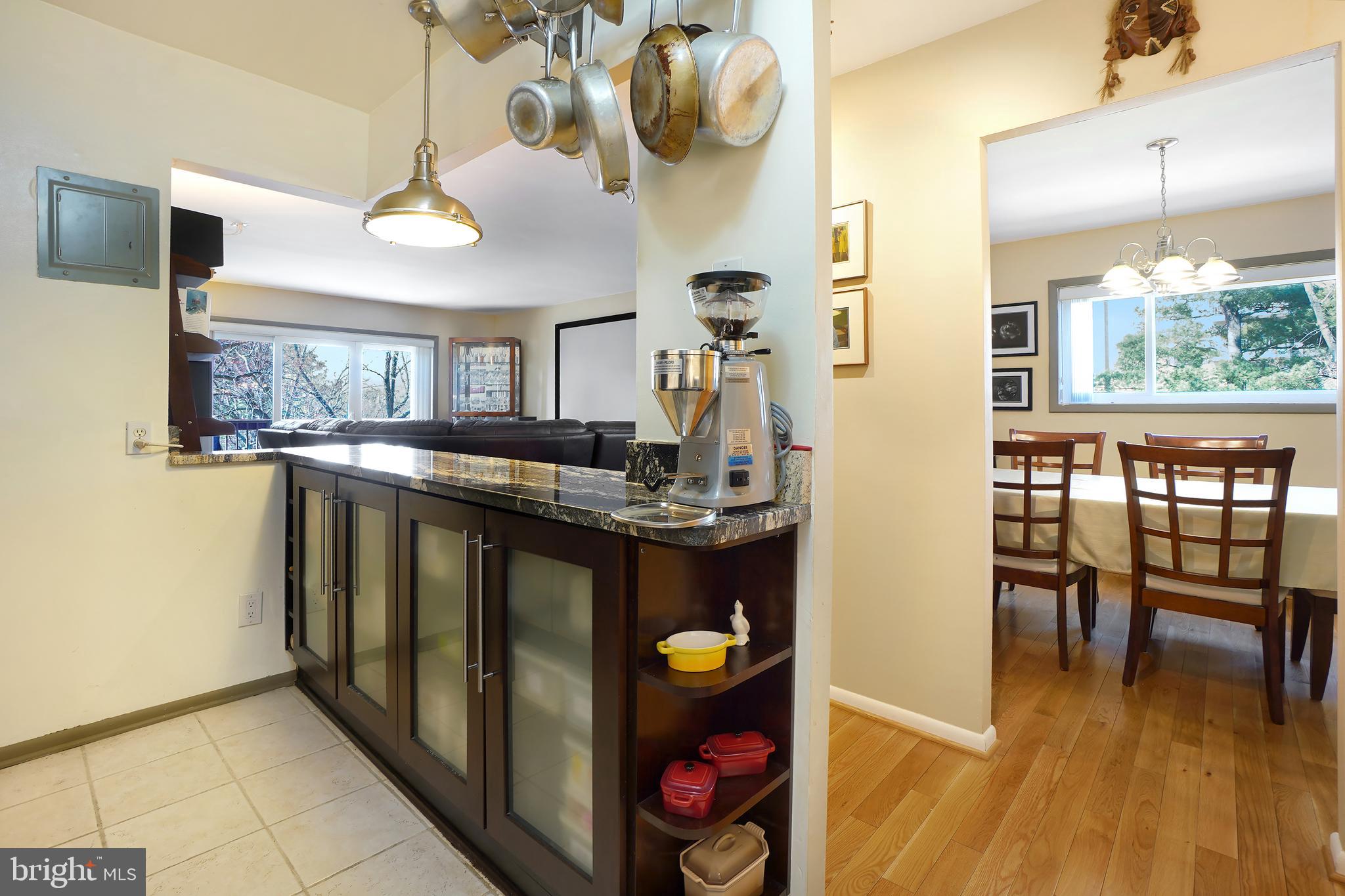 7420 Lakeview Dr #408w