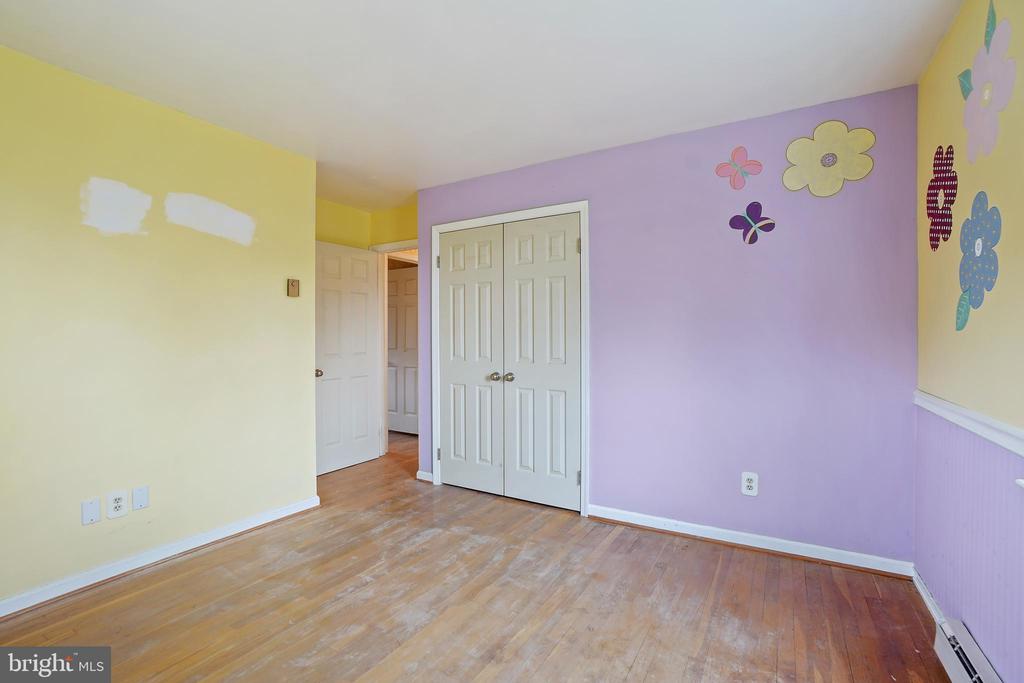 8819 Damascus Rd