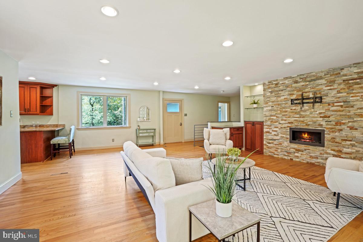 9131 SLIGO CREEK PARKWAY