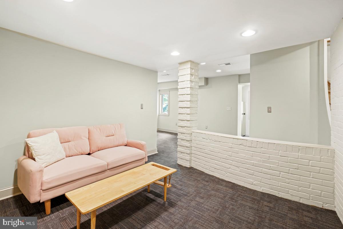 9131 SLIGO CREEK PARKWAY