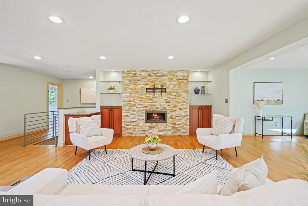 9131 SLIGO CREEK PARKWAY