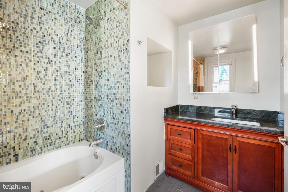 9131 SLIGO CREEK PARKWAY