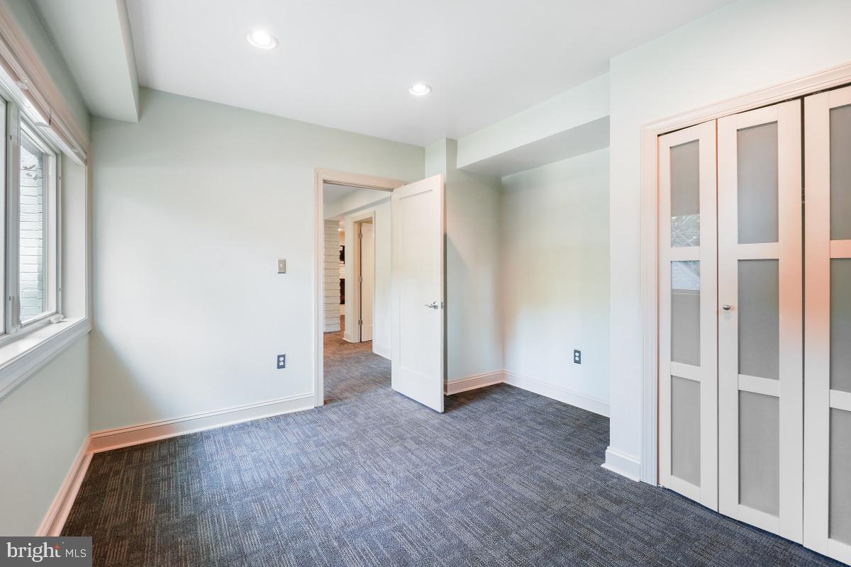 9131 SLIGO CREEK PARKWAY