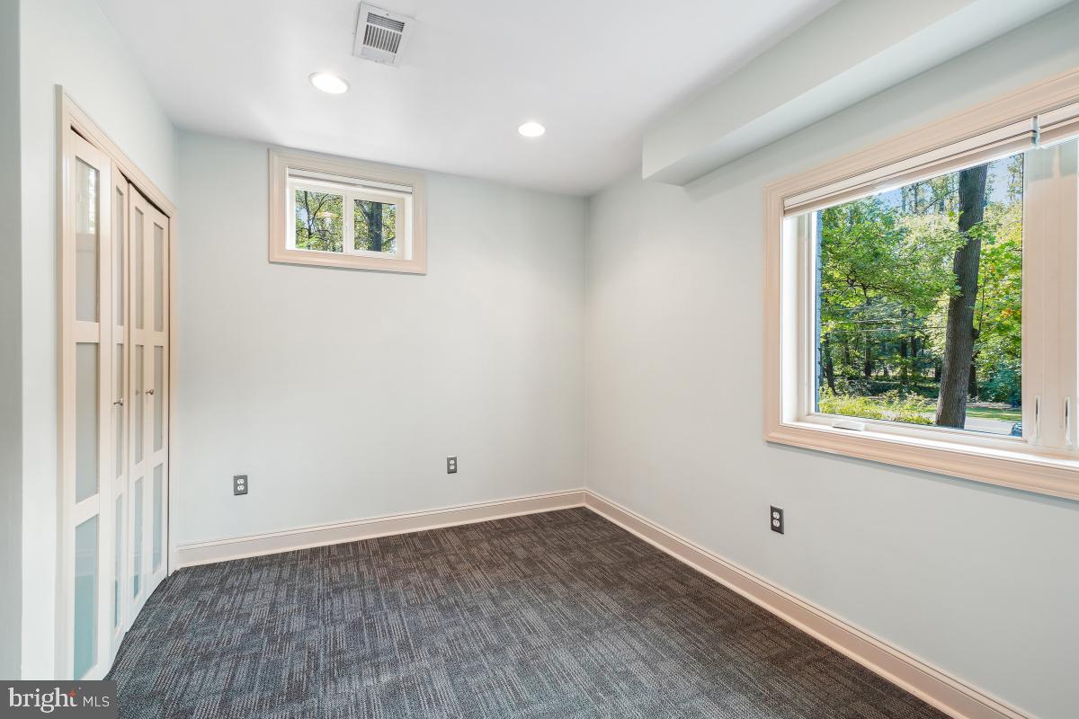 9131 SLIGO CREEK PARKWAY