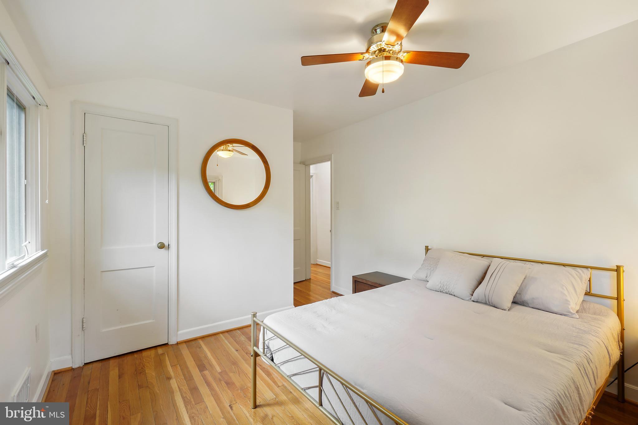 925 Sligo Creek Pkwy